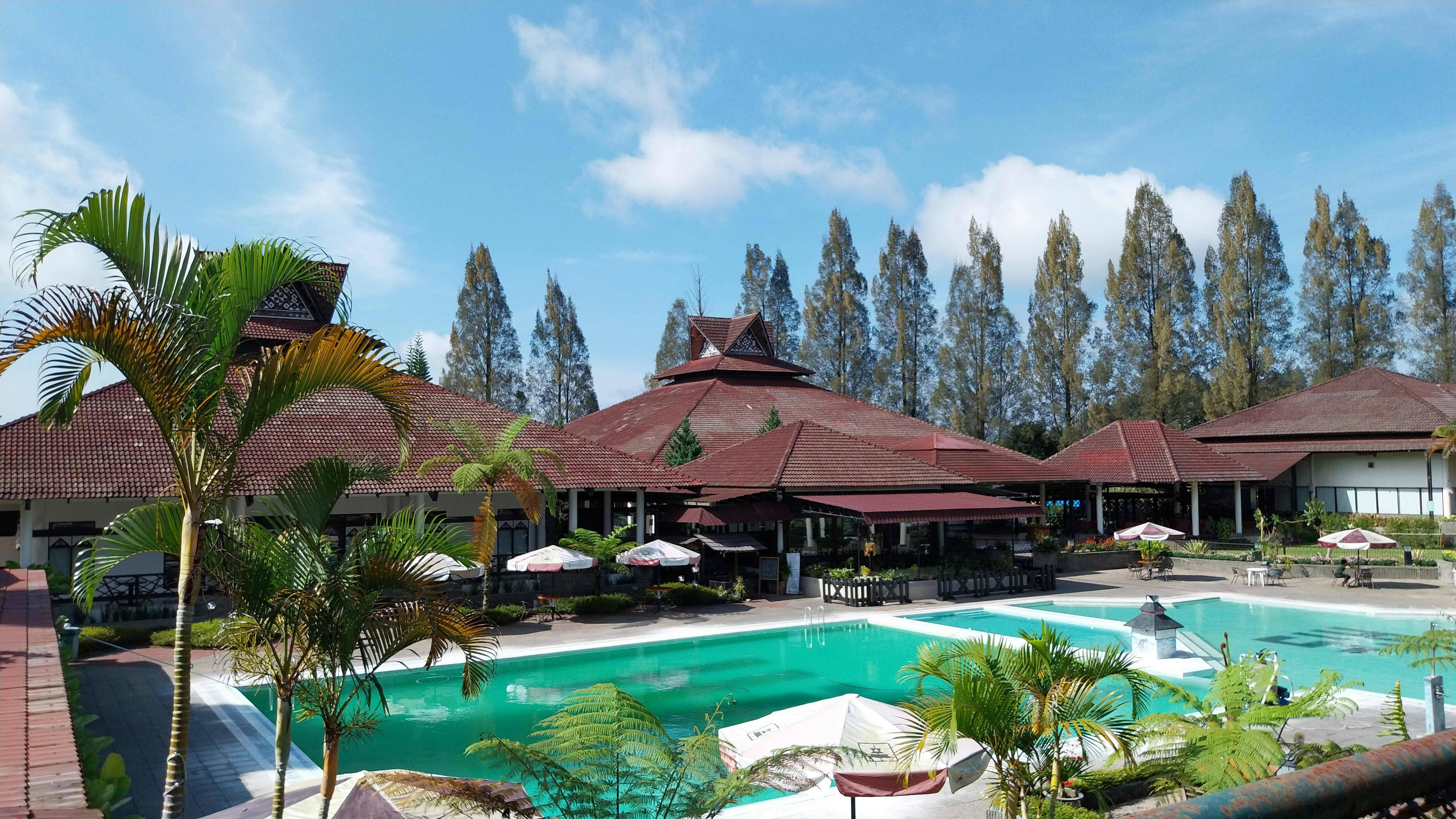 front-beach zanzibar Luxuet resort